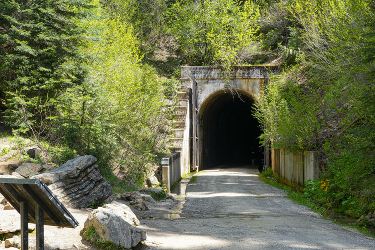 Route of the Hiawatha bike trail tunnel