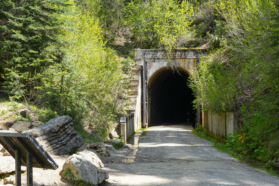 Route of the Hiawatha bike trail tunnel